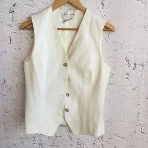 CASUAL CORNER CREAM VEST SKIRT SET 8